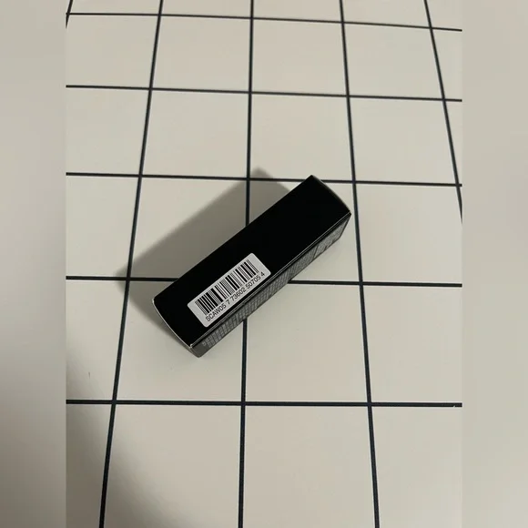 MAC Dazzleshadow Liquid Eyeshadow: Beam Time✨ - Picture 8 of 12